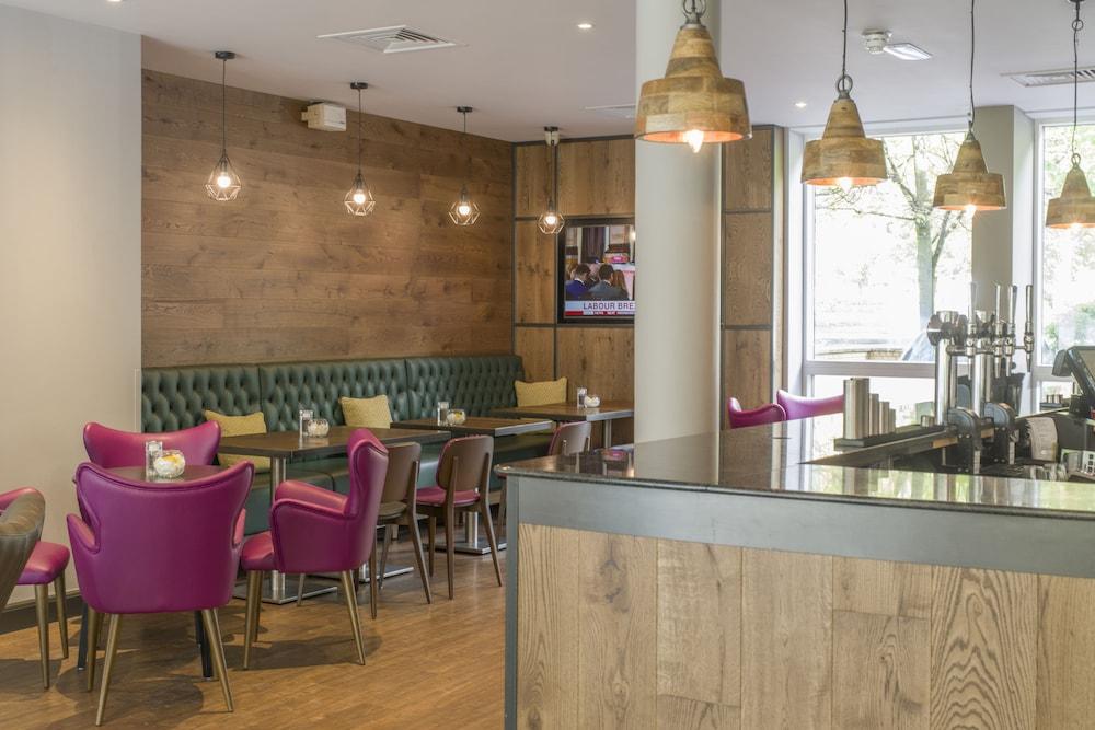 Hilton Garden Inn Bristol City Centre מראה חיצוני תמונה