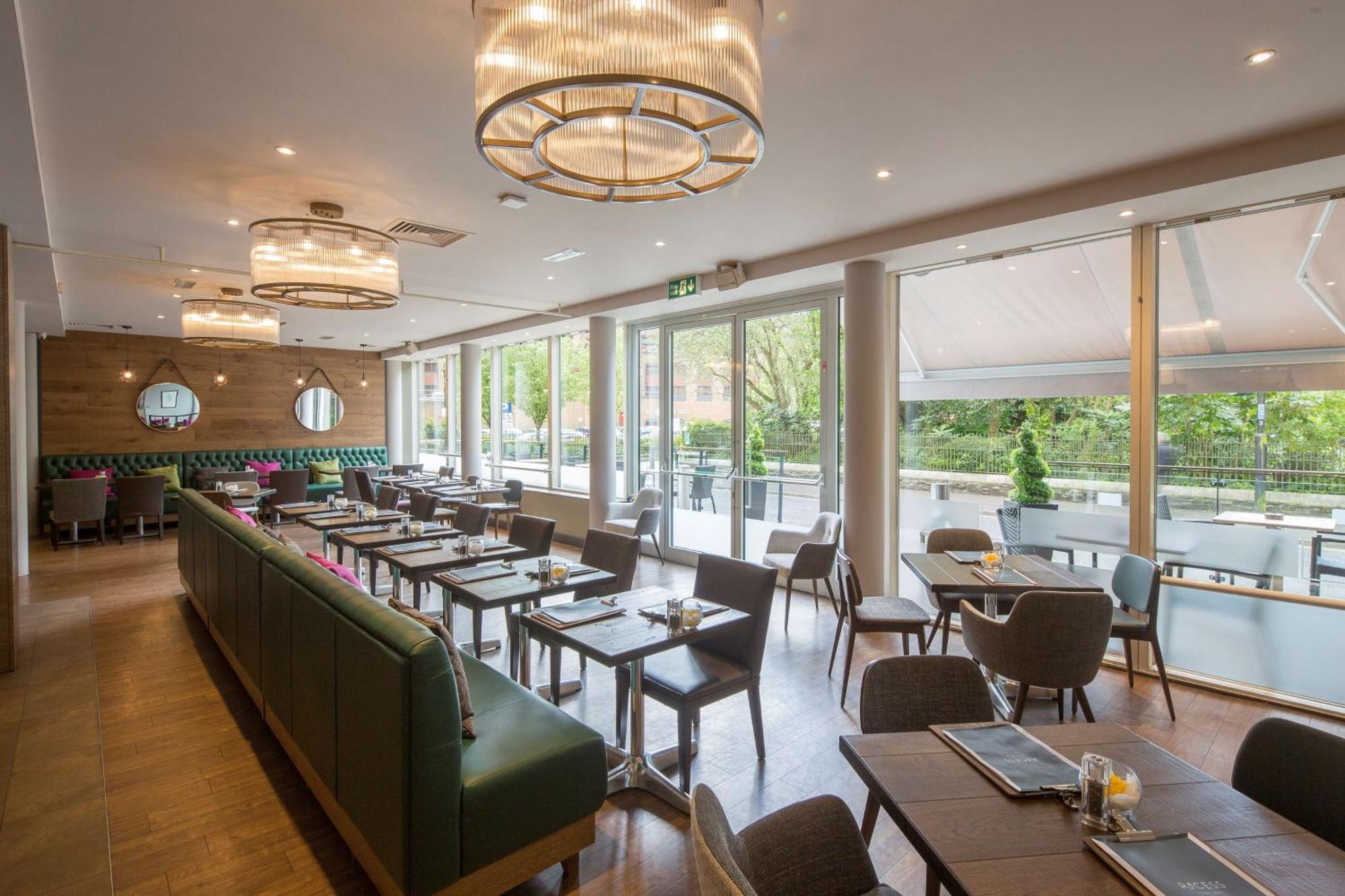 Hilton Garden Inn Bristol City Centre מראה חיצוני תמונה