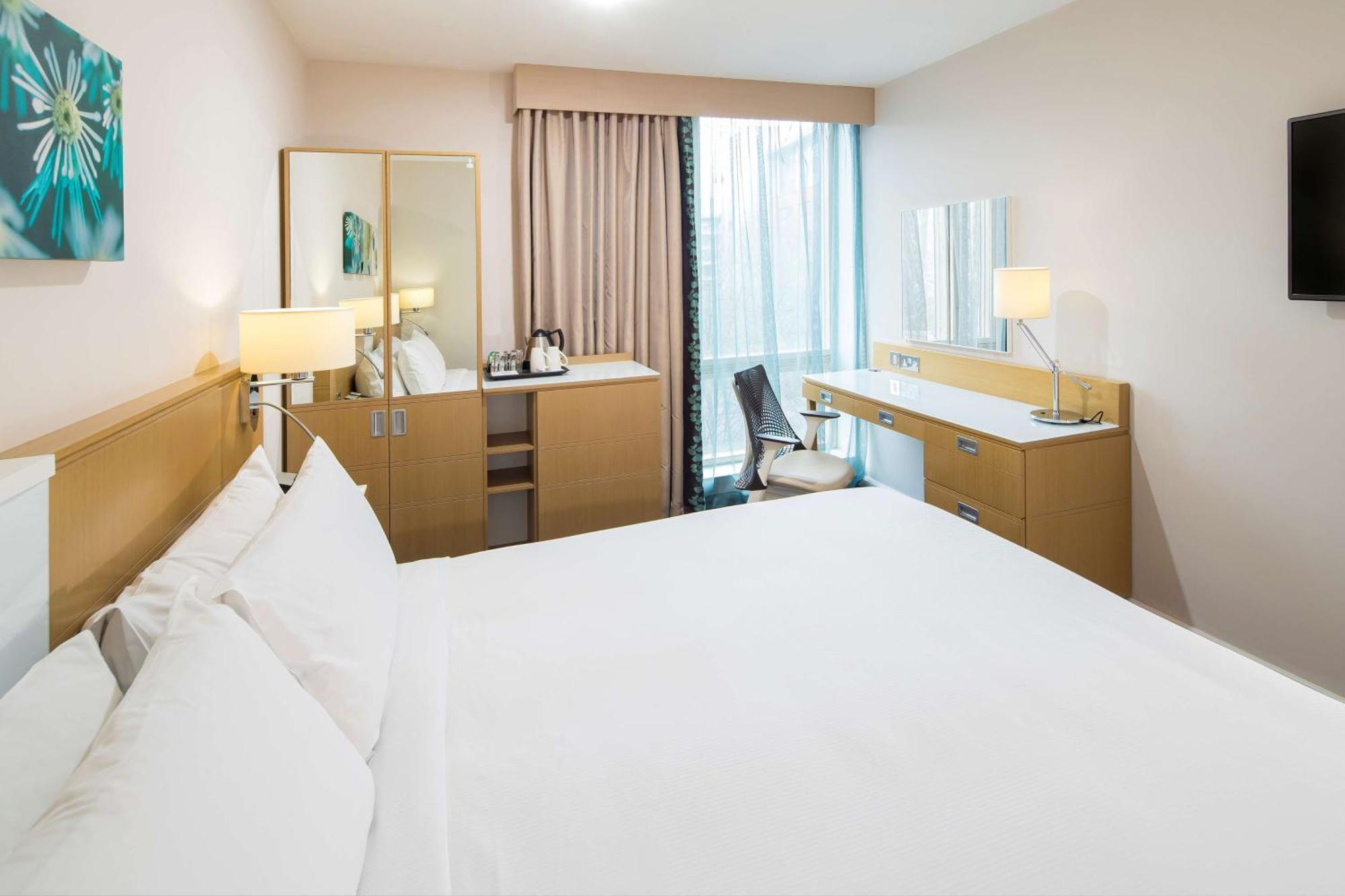 Hilton Garden Inn Bristol City Centre מראה חיצוני תמונה