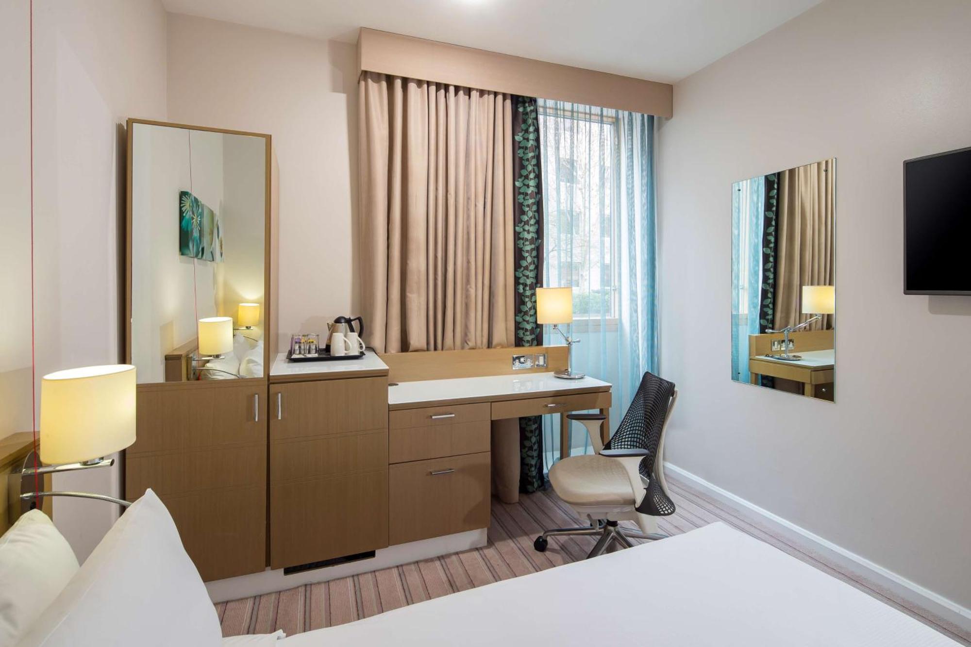 Hilton Garden Inn Bristol City Centre מראה חיצוני תמונה