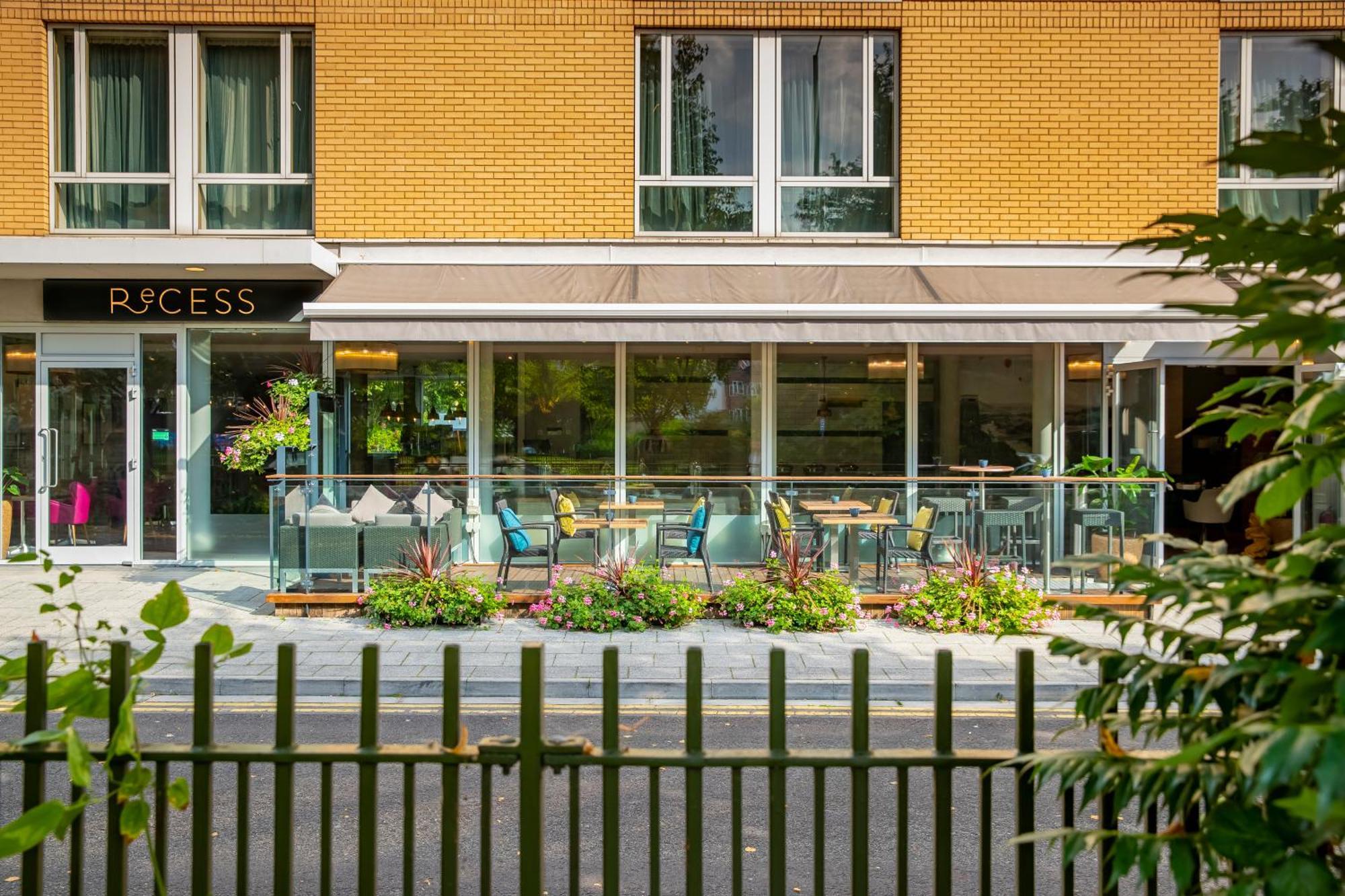 Hilton Garden Inn Bristol City Centre מראה חיצוני תמונה